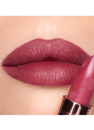  - CHARLOTTE TILBURY - Love Season Lipstick — Dream Talk